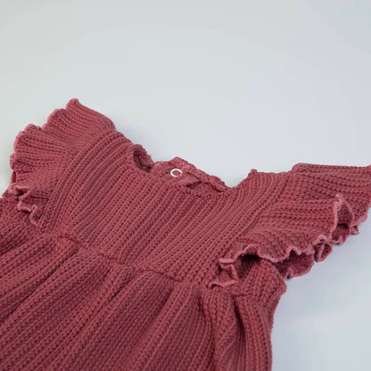 Gestrickter-Strampler